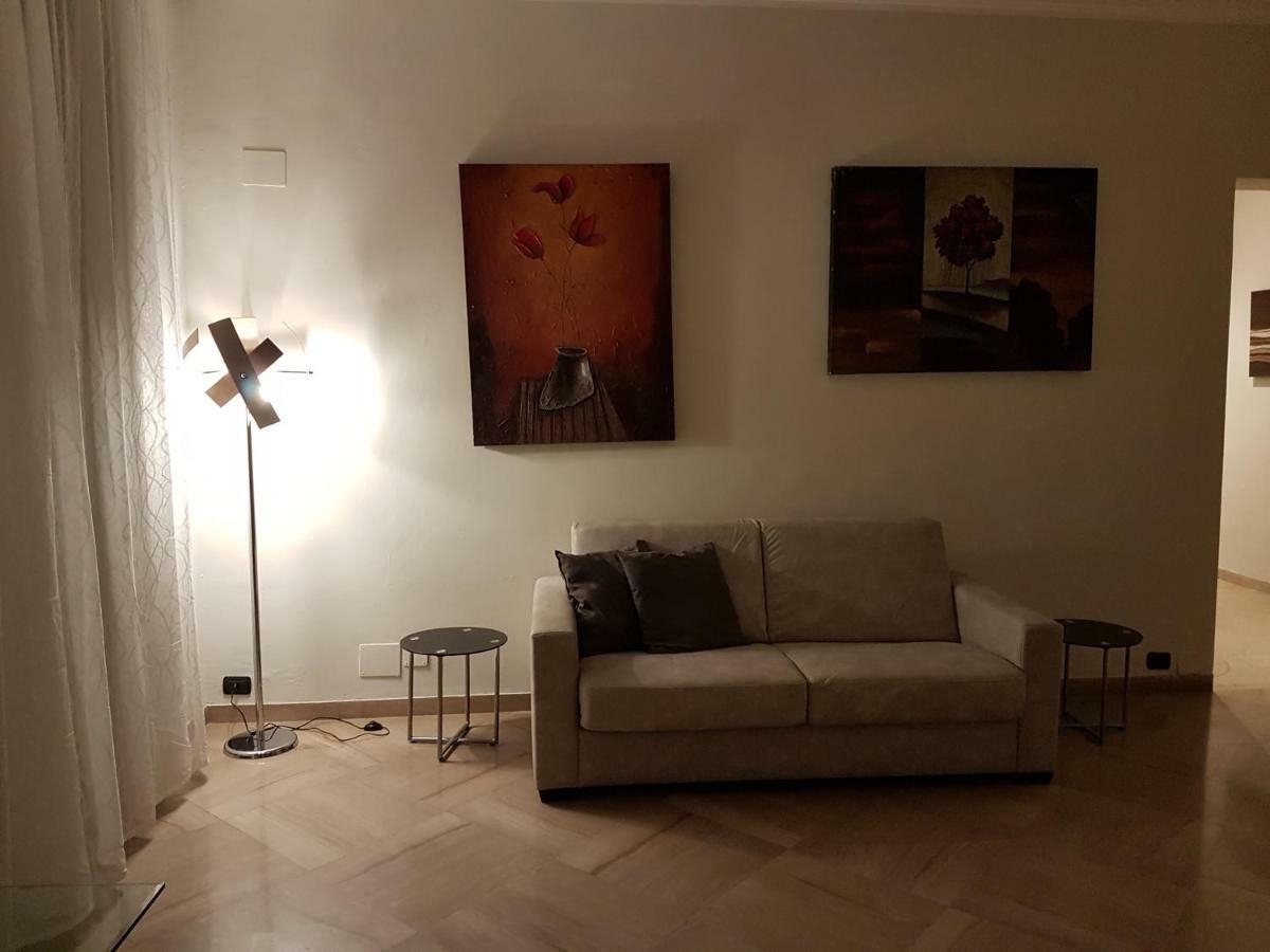 Giuria 35 - Elegante Ed Accogliente Nei Pressi Del Valentino Apartman Torino Kültér fotó